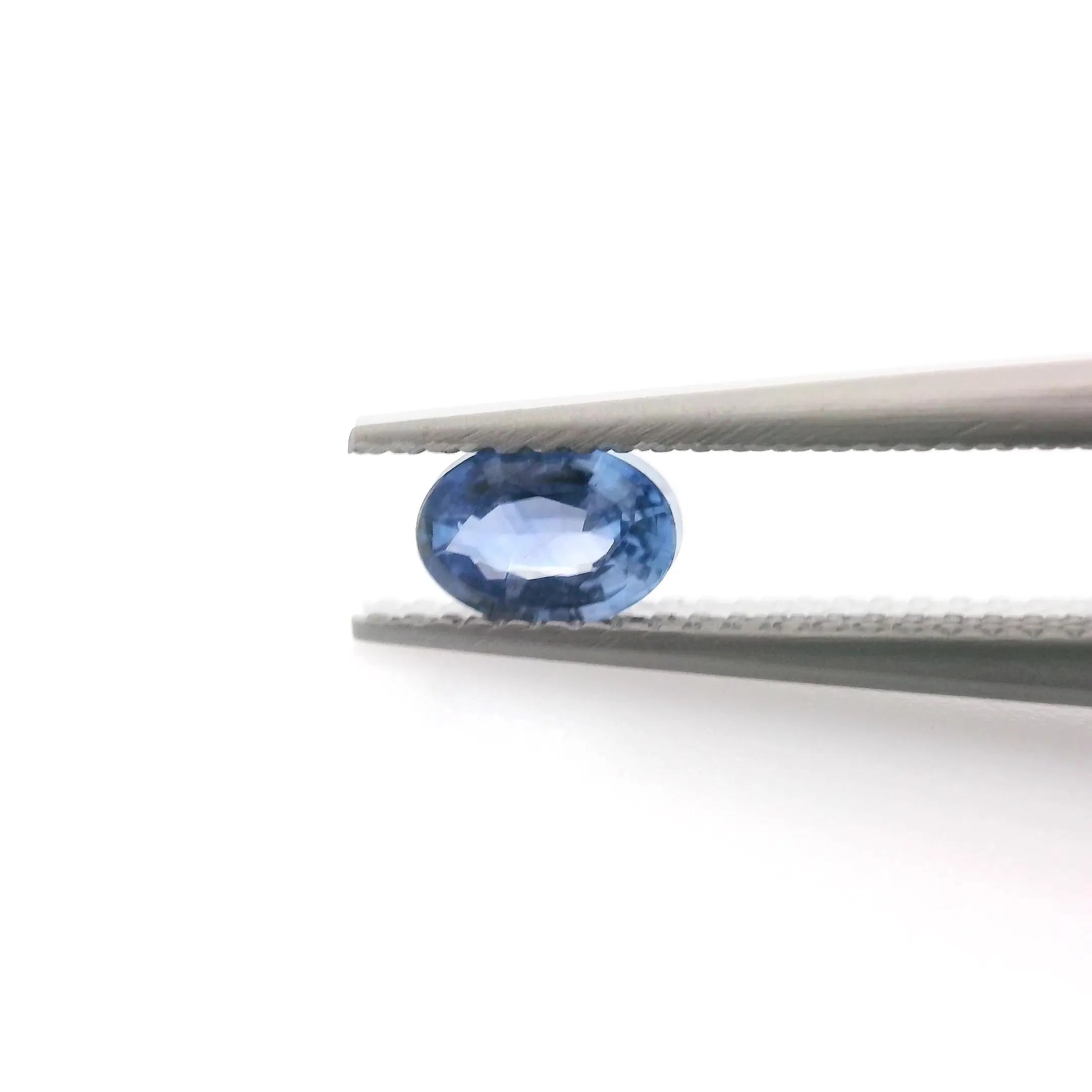 0.44ct Oval Natural Sapphire (Colour Blue, Clarity Eye Clean, Cut Faceted)