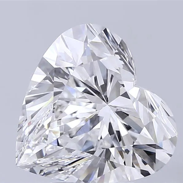 1.05ct Heart Lab Grown Diamond (Colour E, Clarity VVS2, IGI Certified)