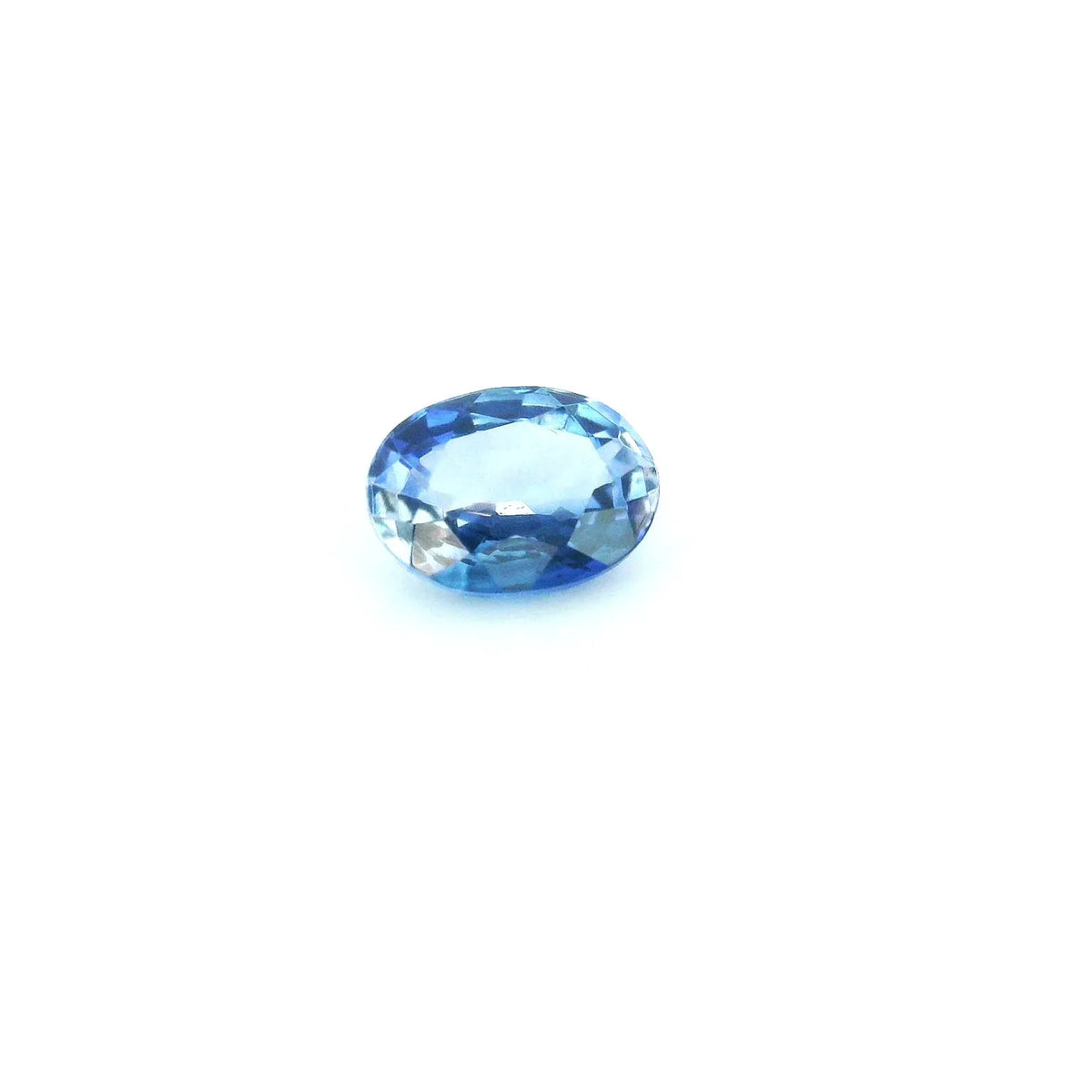 1.22ct Oval Natural Sapphire (Colour Blue, Clarity Eye Clean, Cut Faceted)