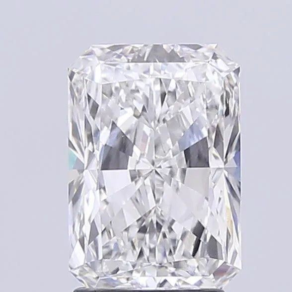 2.60ct Radiant Lab Grown Diamond (Colour F, Clarity VVS2, IGI Certified)
