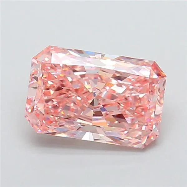 3.01ct Radiant Lab Grown Diamond (Colour Fancy Vivid Pink, Clarity VS1, IGI Certified)