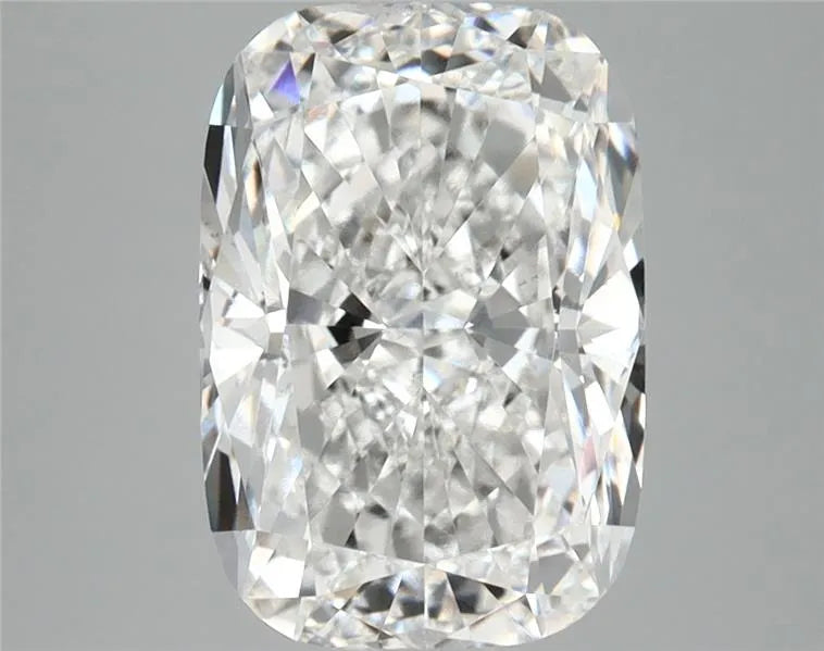 3.46ct Cushion modified Lab Grown Diamond (Colour E, Clarity VS1, IGI Certified)