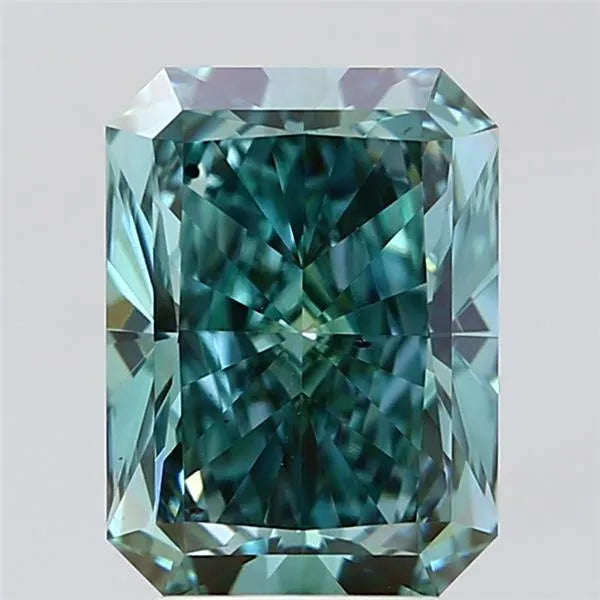 4.01ct Radiant Lab Grown Diamond (Colour Fancy Vivid Green, Clarity VS2, IGI Certified)