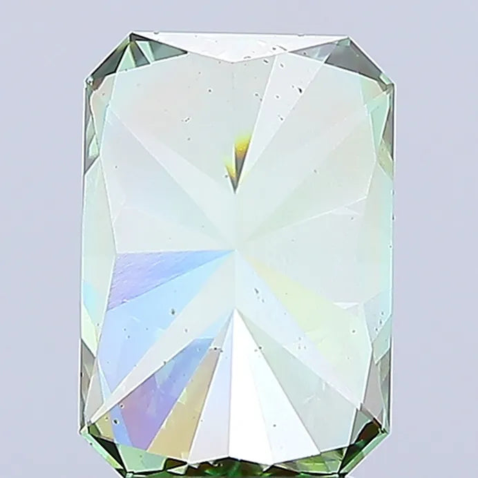 4.13ct Radiant Lab Grown Diamond (Colour Fancy Intense Green, Clarity VS1, IGI Certified)