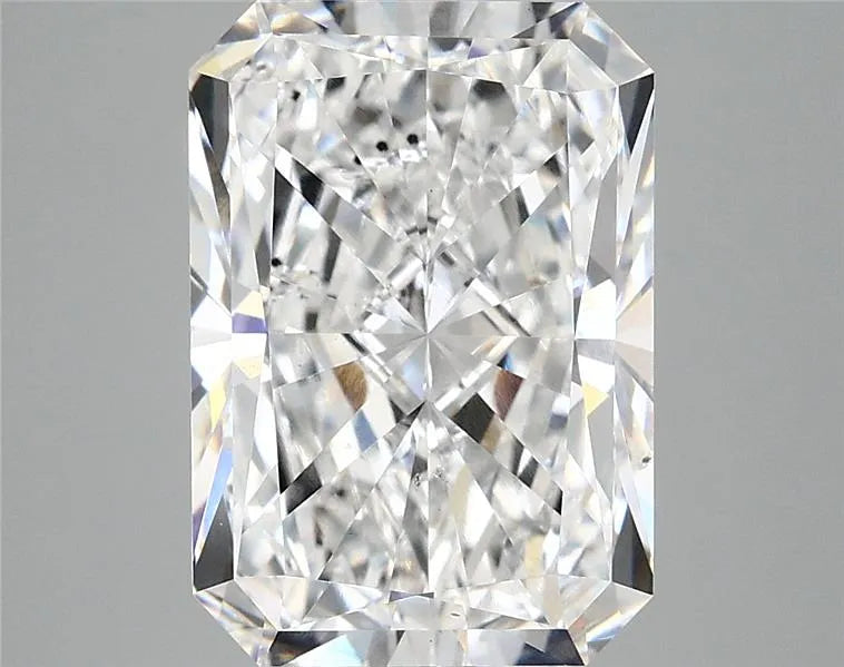 5.02ct Radiant Lab Grown Diamond (Colour D, Clarity SI1, IGI Certified)