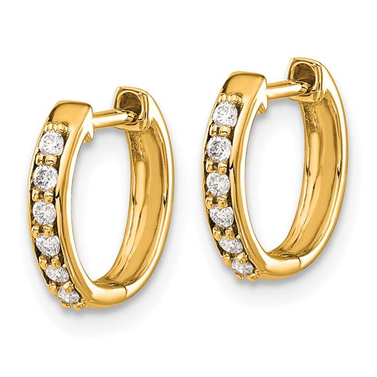 How to Choose Diamond Hoop Earrings: Size, Carat Weight, Setting and Style