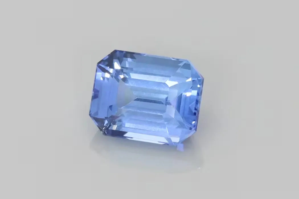 2.56ct Emerald Natural Sapphire (Colour Blue, Clarity Eye Clean, Cut Faceted)