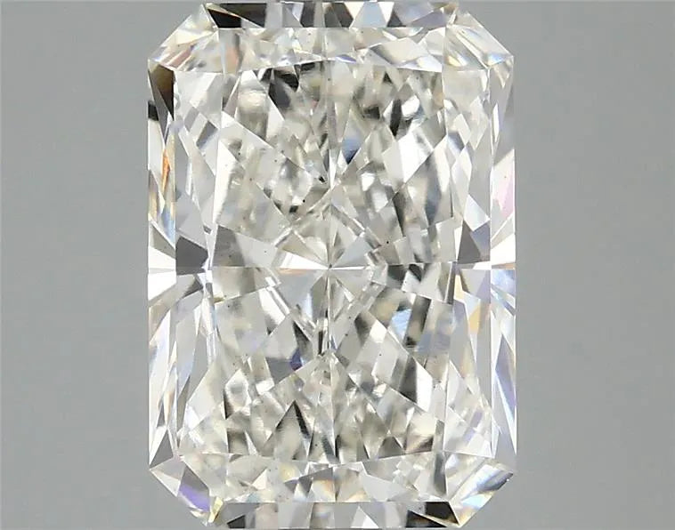 2.93ct Radiant Lab Grown Diamond (Colour G, Clarity VS2, IGI Certified)