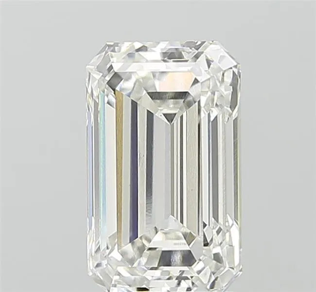 3.03ct Emerald Lab Grown Diamond (Colour F, Clarity VS1, IGI Certified)