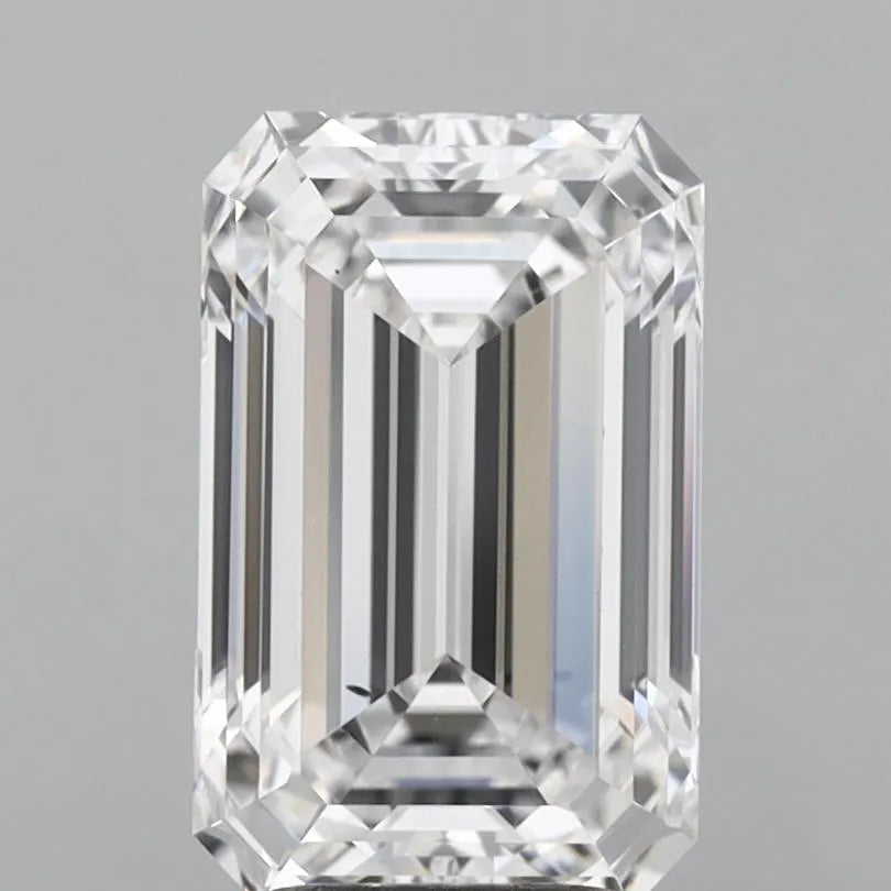 4.03ct Emerald Lab Grown Diamond (Colour E, Clarity VS2, IGI Certified)