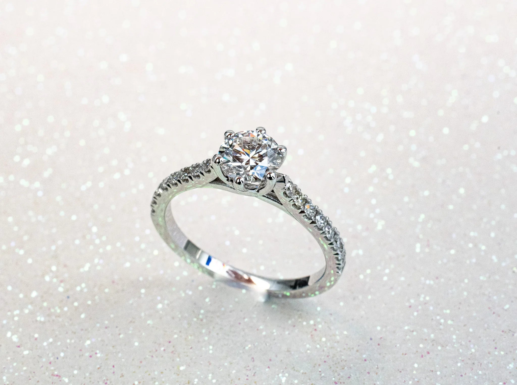 6 prong lab-grown diamond engagement ring