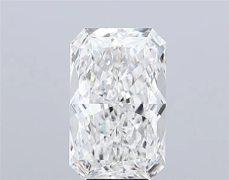 6.65ct Radiant Lab Grown Diamond (Colour G, Clarity VVS2, IGI Certified)